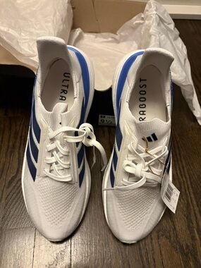 Adidas Ultraboost 5x Men’s White & Blue Running Shoes NWT